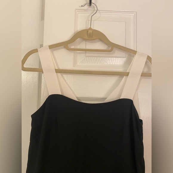 Banana Republic Black and White Dress - Picture 3 of 7